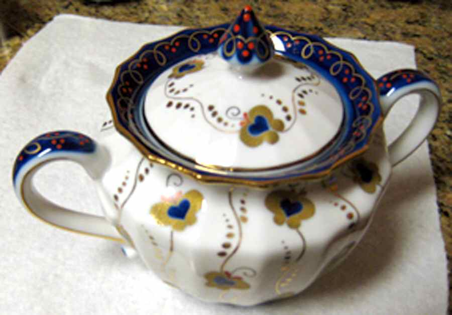 Rus2 Sugar Bowl & Lid by Russia-1