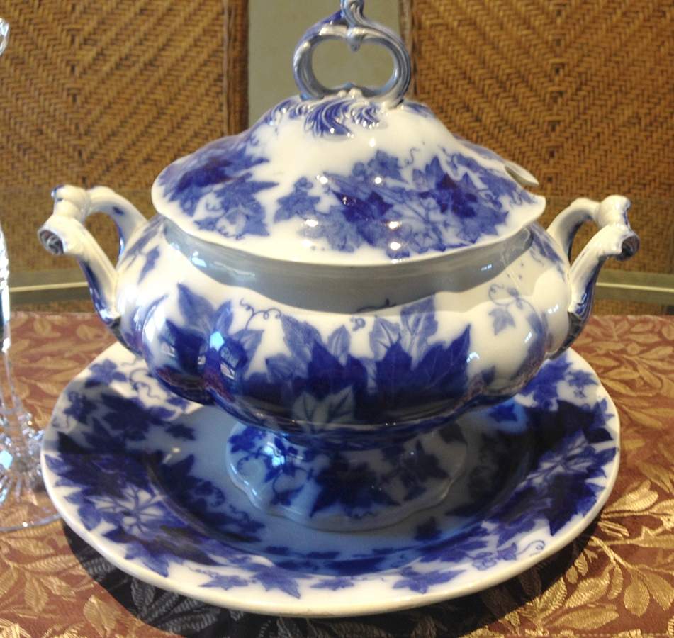 Bryonia Flow Blue Tureen &  Lid by Utzschneider-1