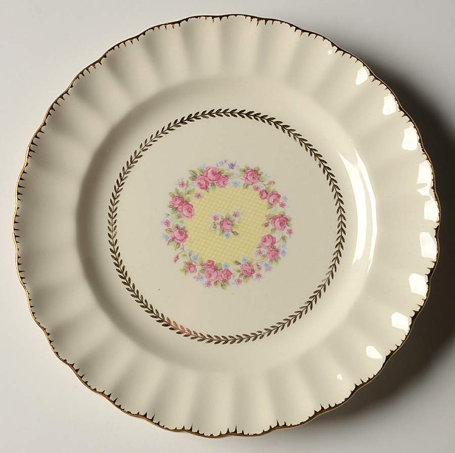 Bridal Wreath Salad Plate by Vanity Fair-1