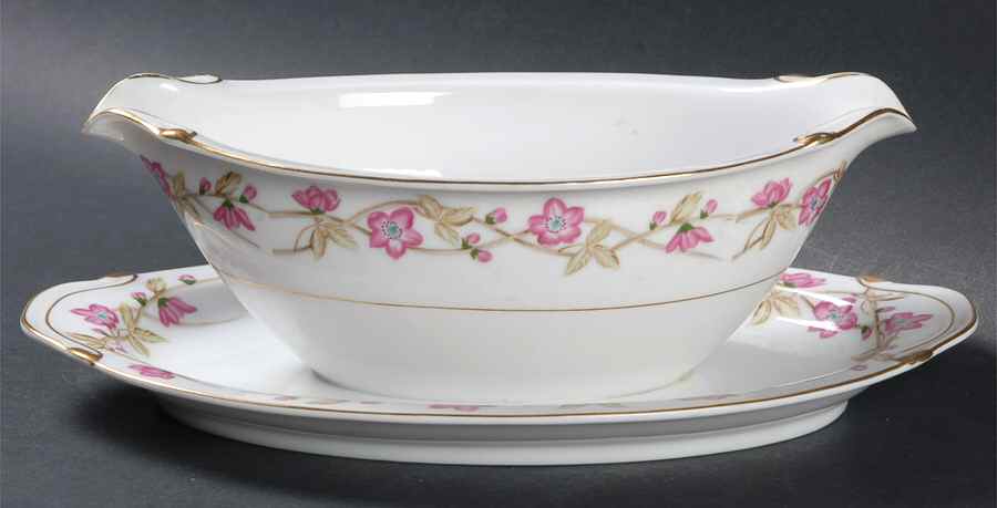 Briar Rose Gravy Boat with Attached Underplate by Valmont-1