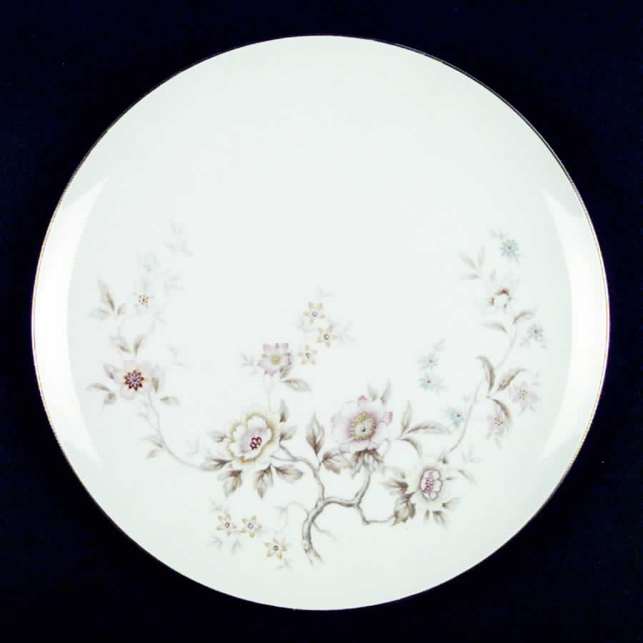 Glendale Dinner Plate by Valmont-1