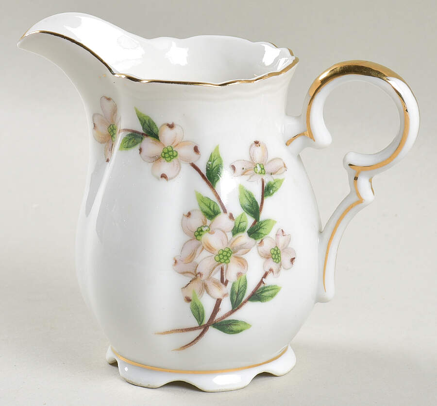 Cascade (Japan) Mini Creamer by Victorian (Japan)-1
