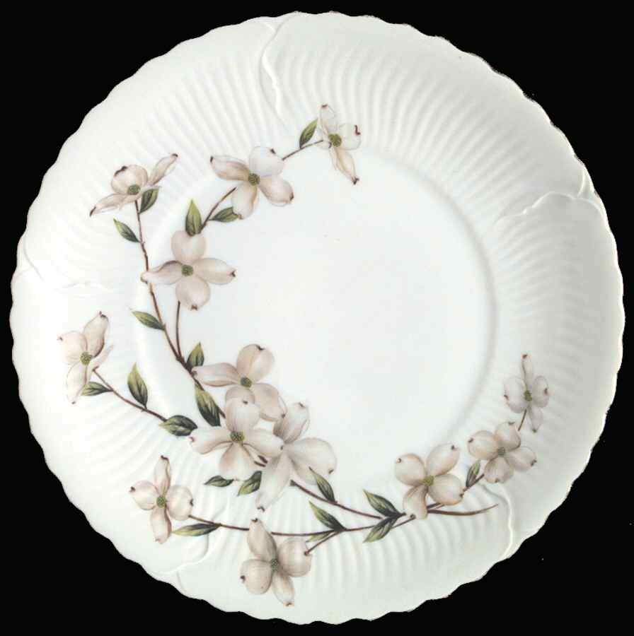 Cascade (Japan) Dinner Plate by Victorian (Japan)-1