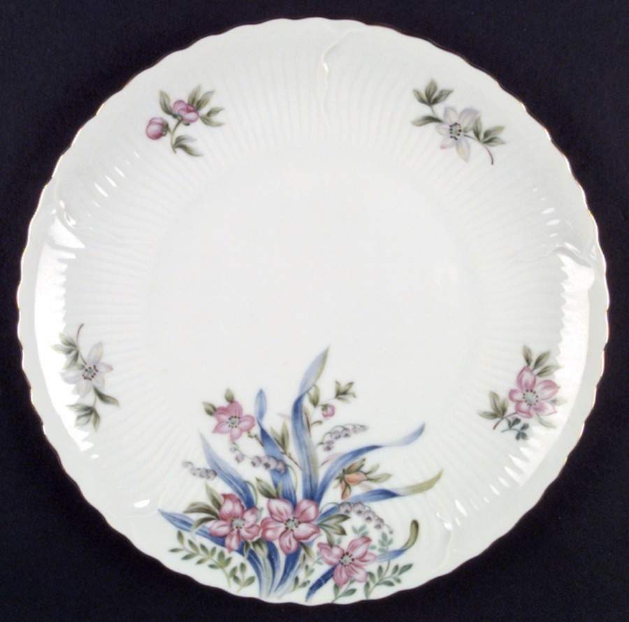 Gayety Dinner Plate by Victorian (Japan)-1