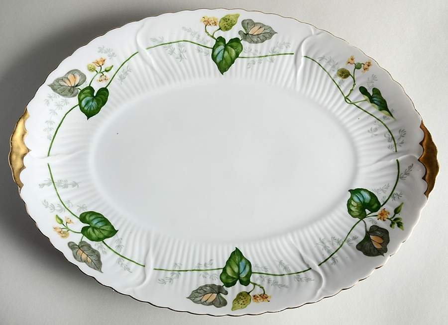 Granada 16" Oval Serving Platter by Victorian (Japan)-1