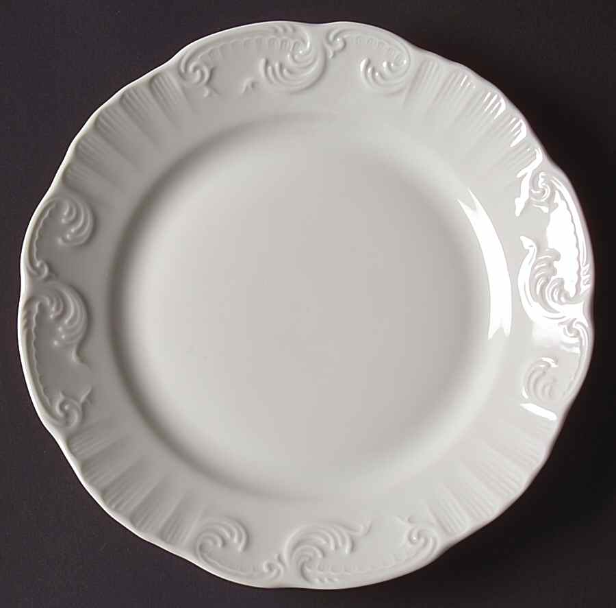 Manueline White Salad/Dessert Plate by Vista Alegre-1