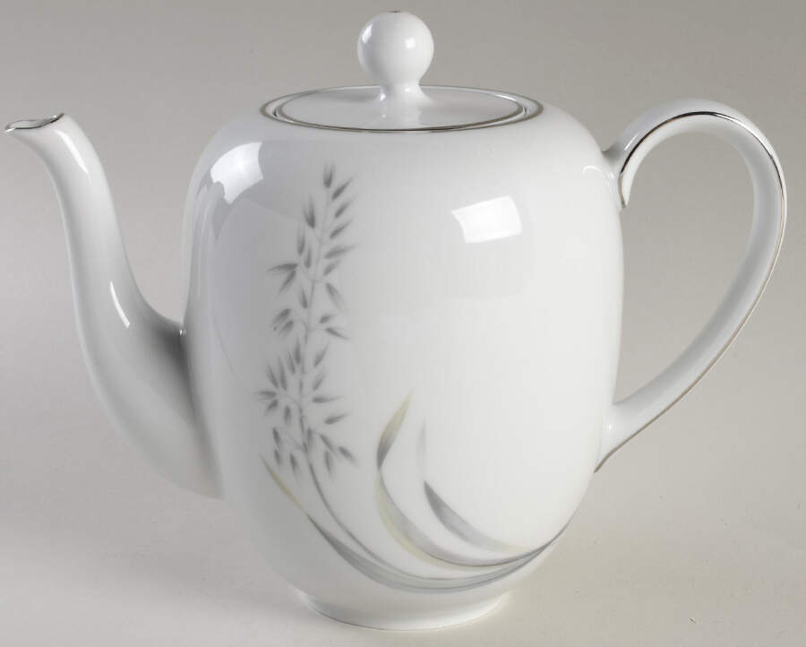 Avenaire Coffee Pot & Lid by Vita Craft-1