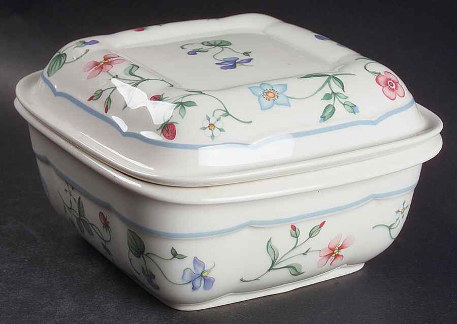Mariposa (Bone China) 1 Quart Square Microwave Baker with Lid by Villeroy & Boch-1