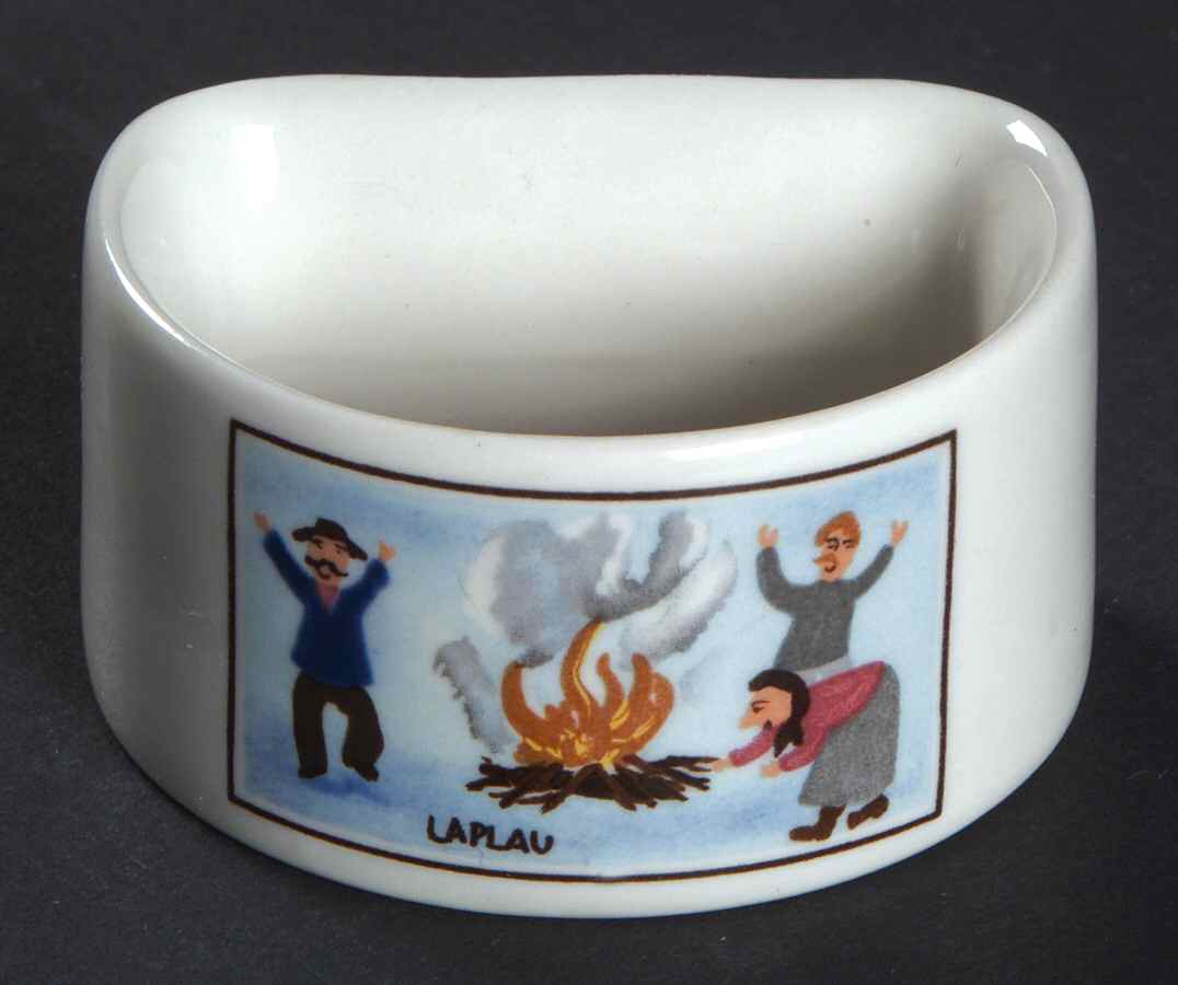Naif Christmas Napkin Ring by Villeroy & Boch-1