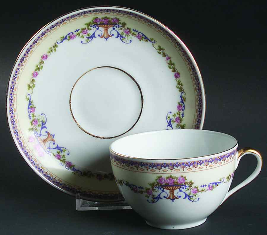 Dorset Flat Cup & Saucer Set by Victoria (Czech)-1