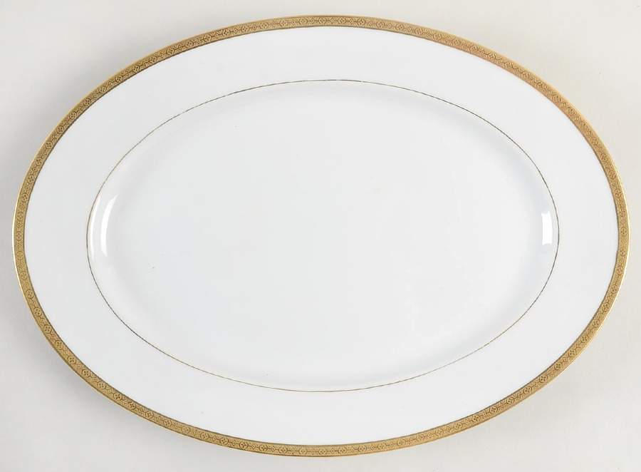 VIT10  15" Oval Serving Platter by Victoria (Czech)-1