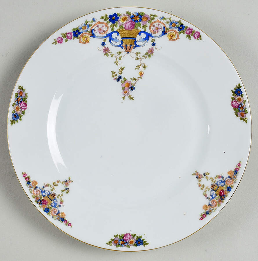 VIT20 (CZECH) Bread & Butter Plate by Victoria (Czech)-1