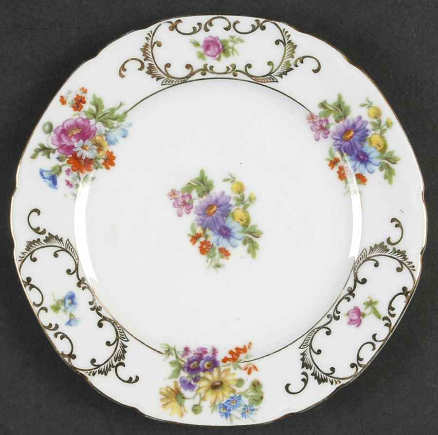 VIT21 (CZECH) Bread & Butter Plate by Victoria (Czech)-1