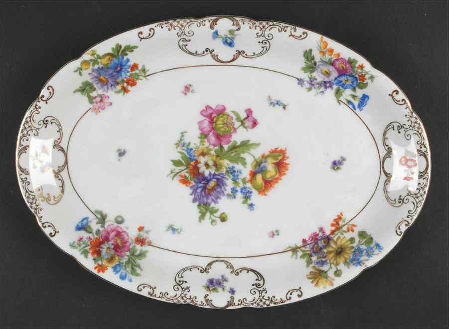 VIT3 12" Oval Serving Platter by Victoria (Czech)-1