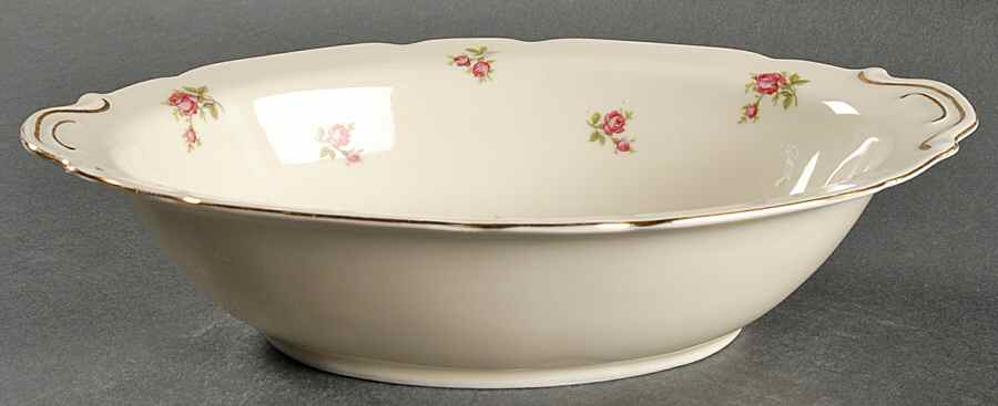 270 10" Oval Vegetable Bowl by Victoria (Czech)-1