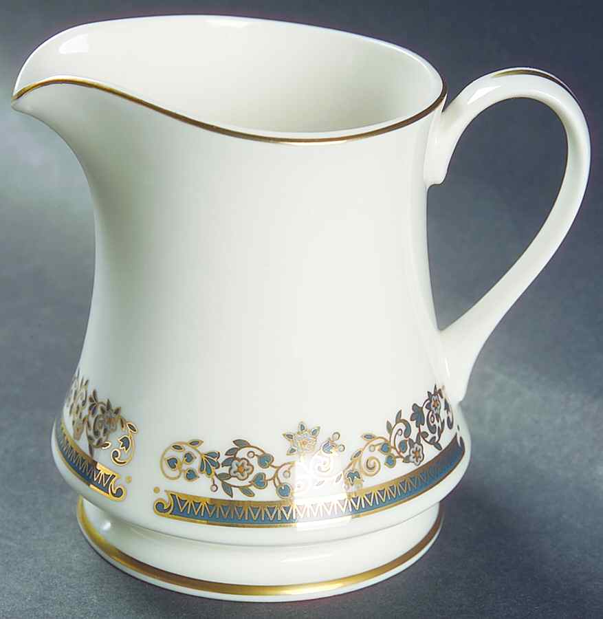 Estate Creamer by Viletta-1