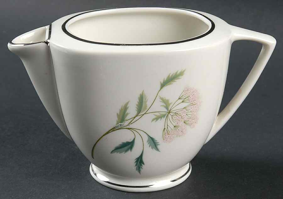 Catalina Creamer by Vogue-1