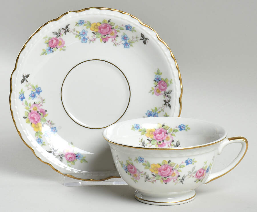 Natchez Footed Cup & Saucer Set by Vogue-1