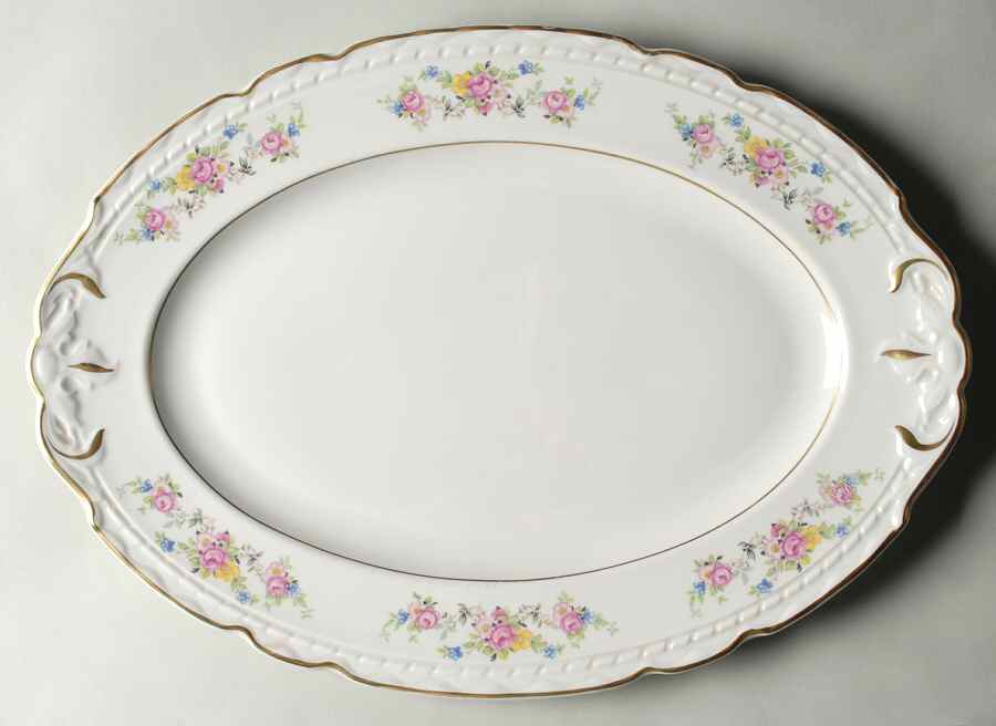 Natchez 15" Oval Serving Platter by Vogue-1