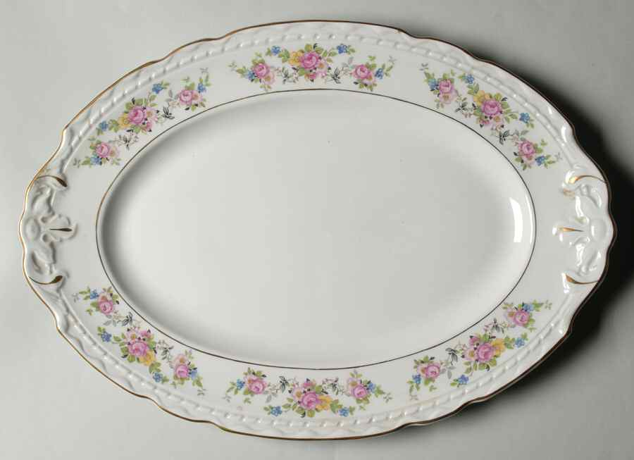 Natchez 13" Oval Serving Platter by Vogue-1