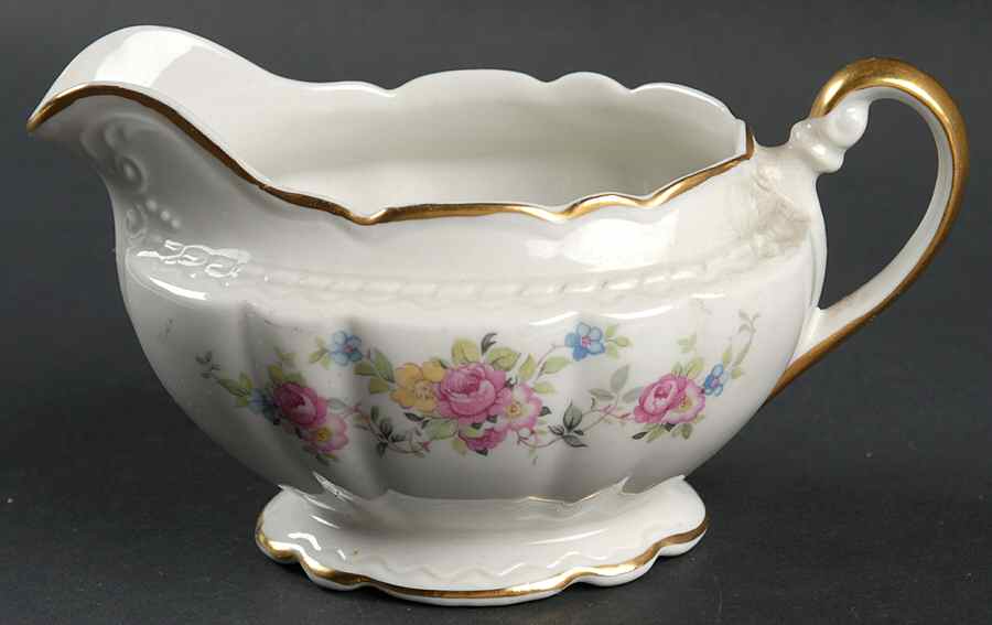 Natchez Creamer by Vogue-1