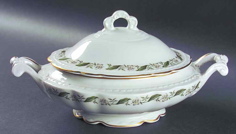 Old Charleston Oval Covered Vegetable by Vogue-1