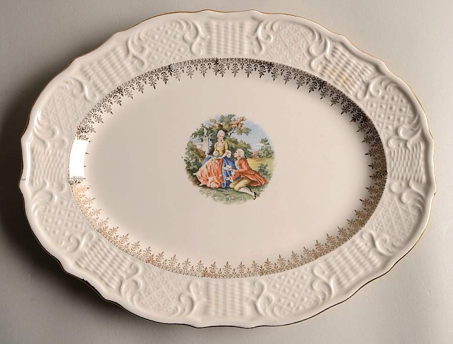 VOG7 13" Oval Serving Platter by Vogue-1