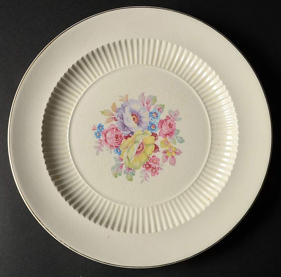 Spring Rose (USA) Dinner Plate by Victoria (USA)-1