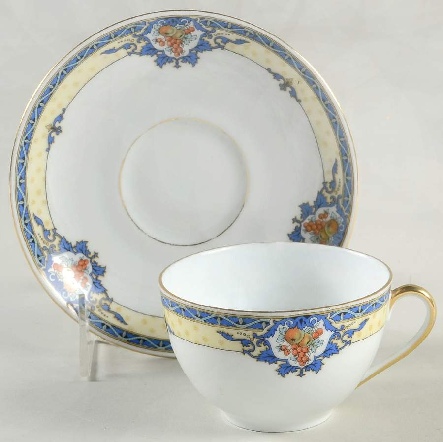 Oxford Flat Cup & Saucer Set by Victoria (Czech)-1