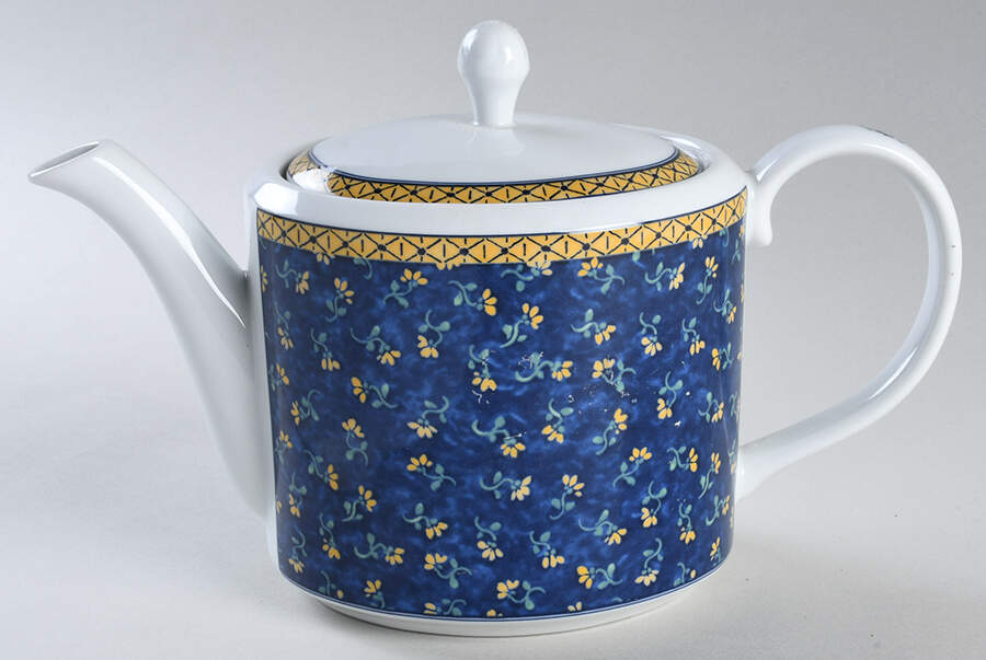 Canarias Teapot & Lid by Vista Alegre-1
