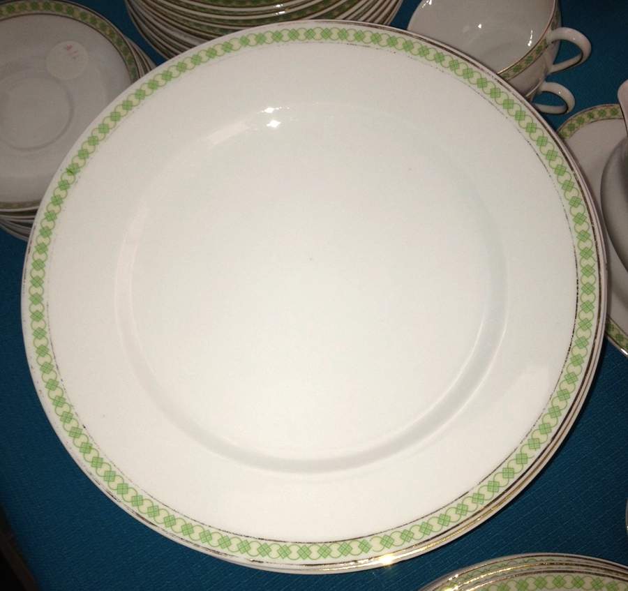 VNN18 Dinner Plate by Vienna-1