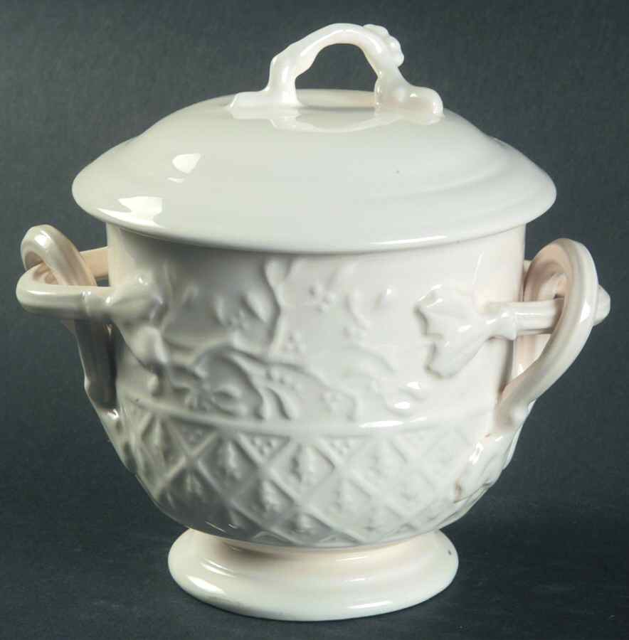 Classical Christmas Sugar Bowl & Lid by Vaillancourt Folk Art-1