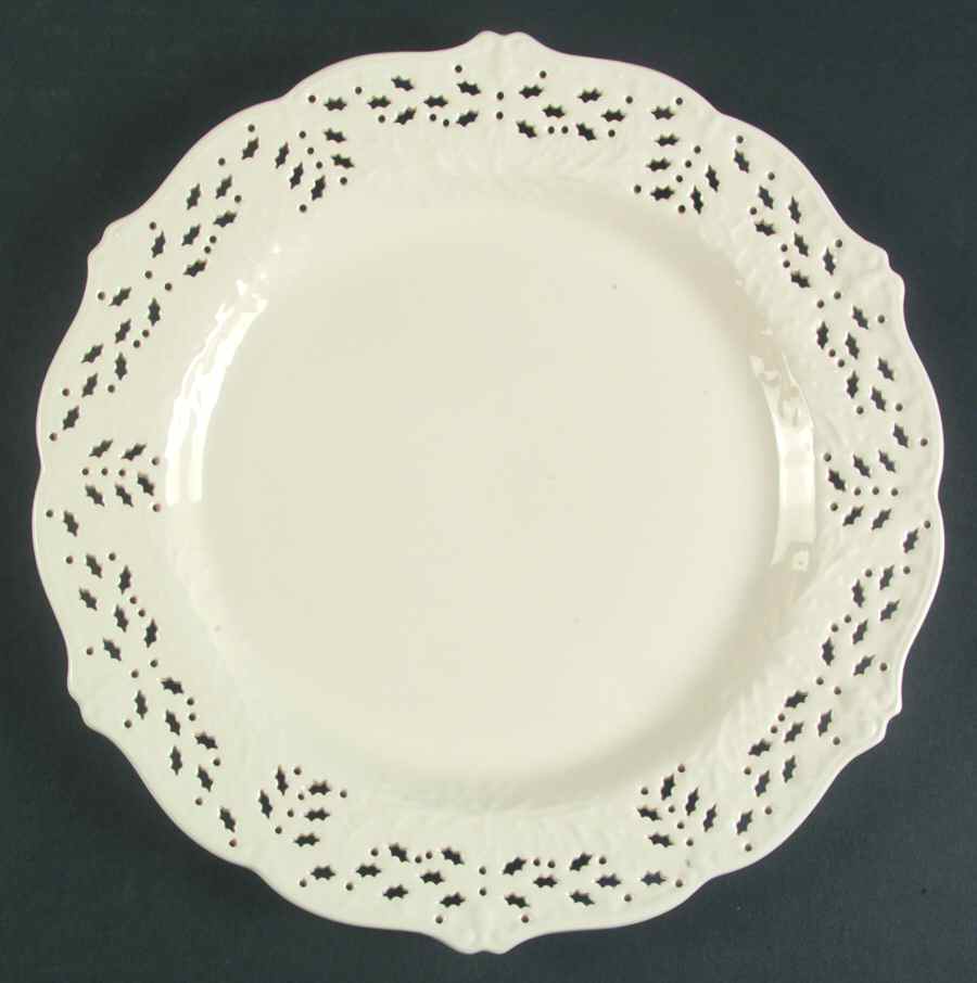 Classical Christmas Dinner Plate by Vaillancourt Folk Art-1
