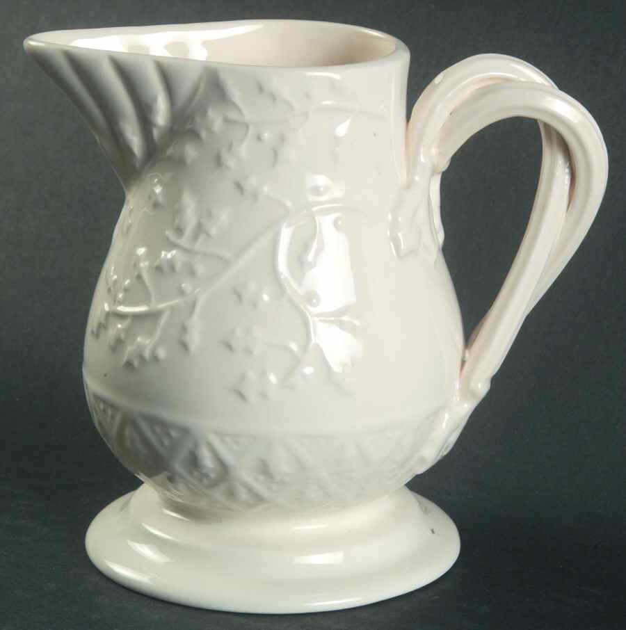 Classical Christmas Creamer by Vaillancourt Folk Art-1