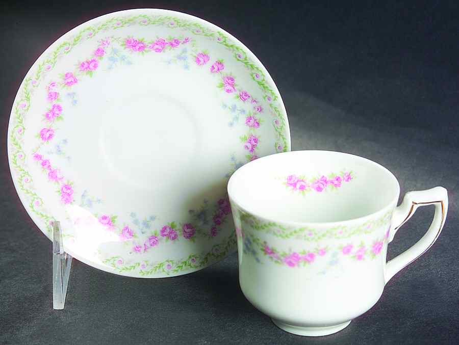 VNN42 Footed Demitasse Cup & Saucer Set by Vienna-1