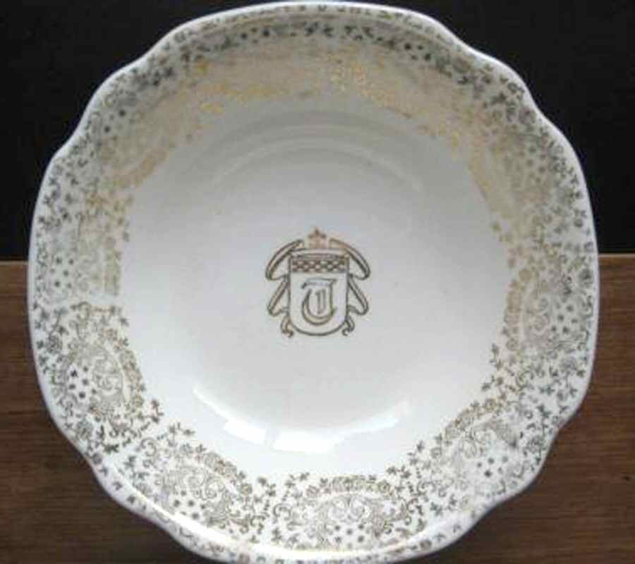 VTA4 Soup/Cereal Bowl by Victoria (USA)-1