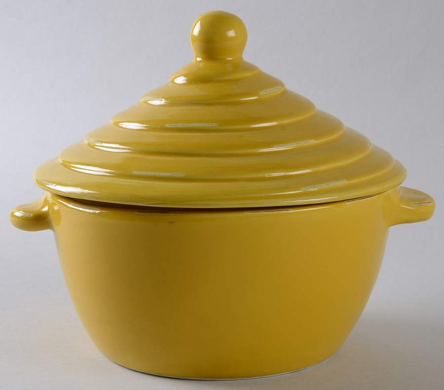 Buon Gusto 1.25 Qt Round Covered Casserole by Vietri (Italy)-1