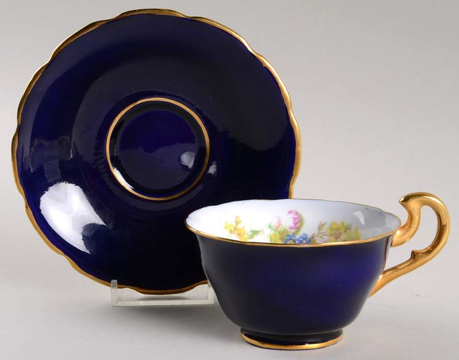 220 Footed Cup & Saucer Set by Vanderwood-1