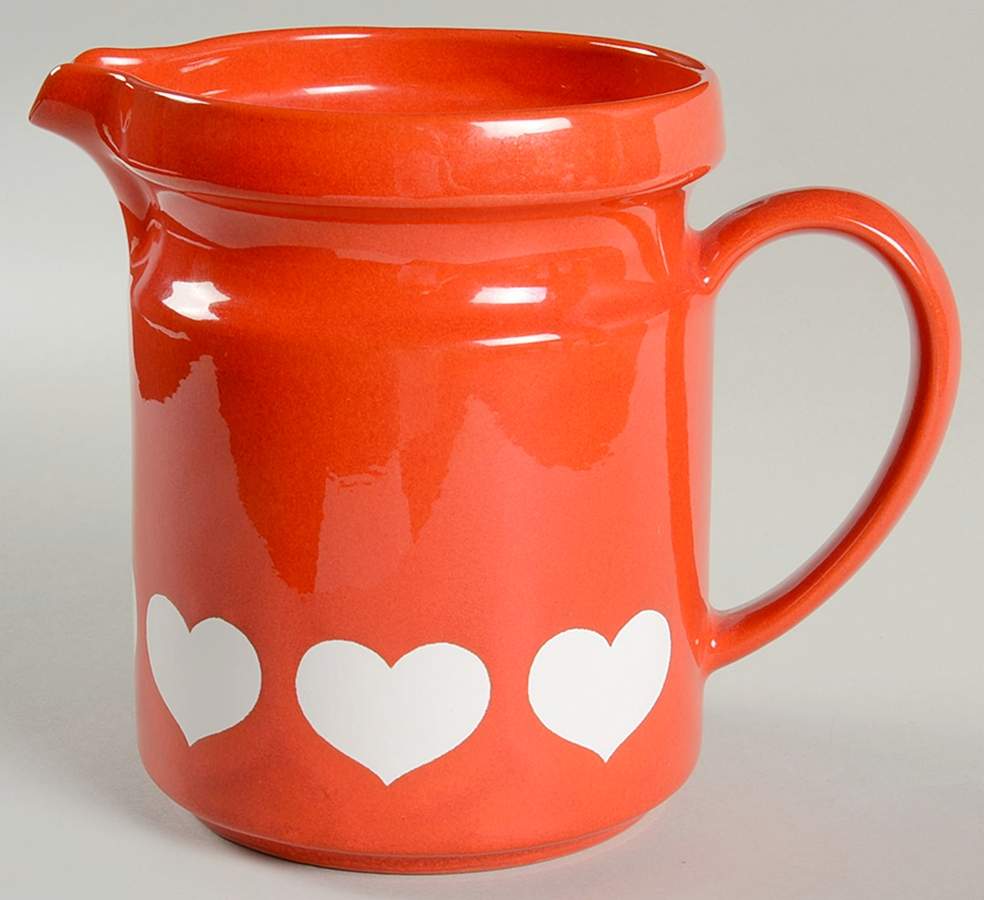 Heart 64 Oz Pitcher by Waechtersbach-1