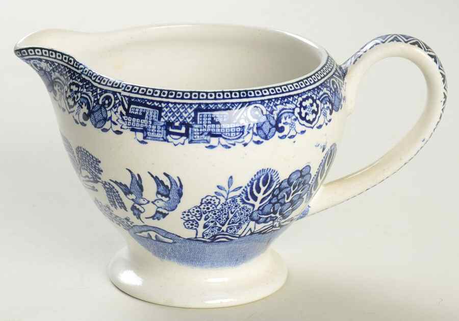 Old Willow Blue (No Trim) Creamer by Washington Pottery-1