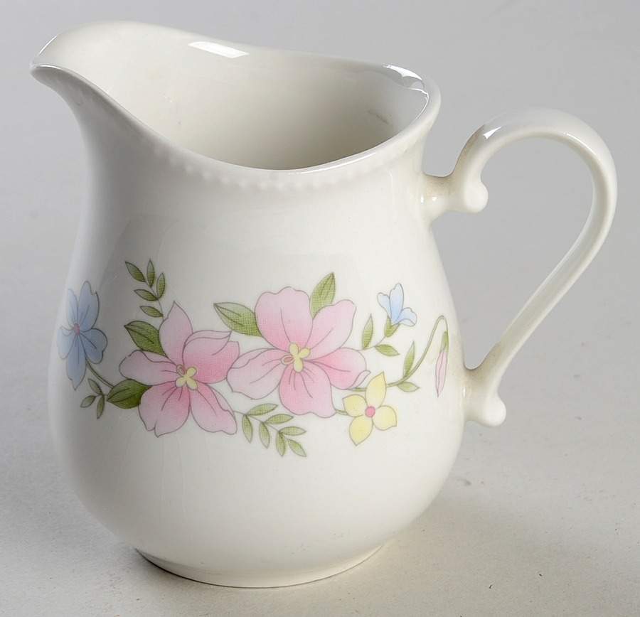 Floral Sweet Creamer by West East-1