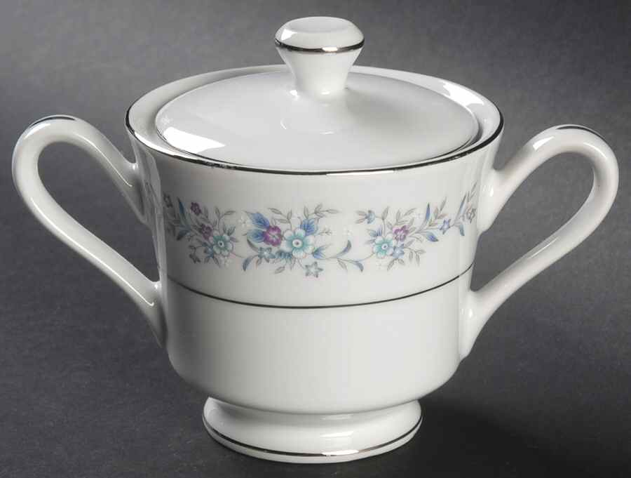Blossom Time Sugar Bowl & Lid by Wellin-1