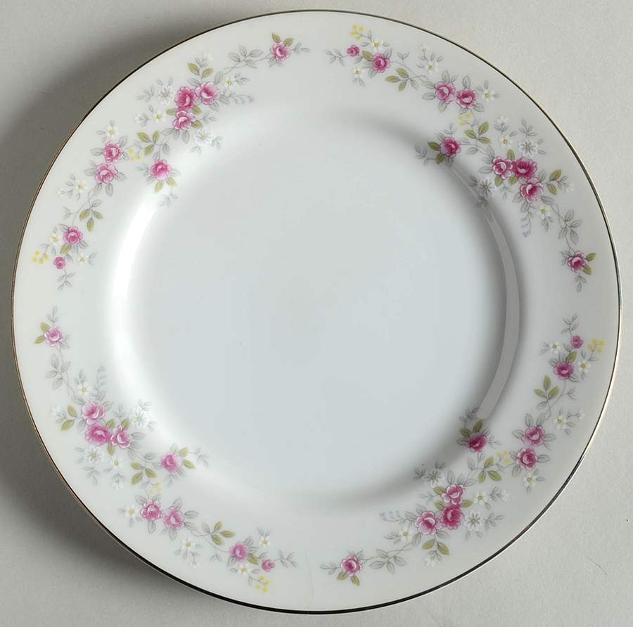 Julie Salad Plate by Wellin-1