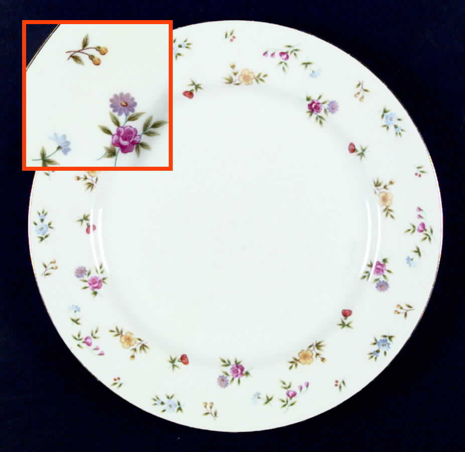 Margaret Dinner Plate by Wellin-1