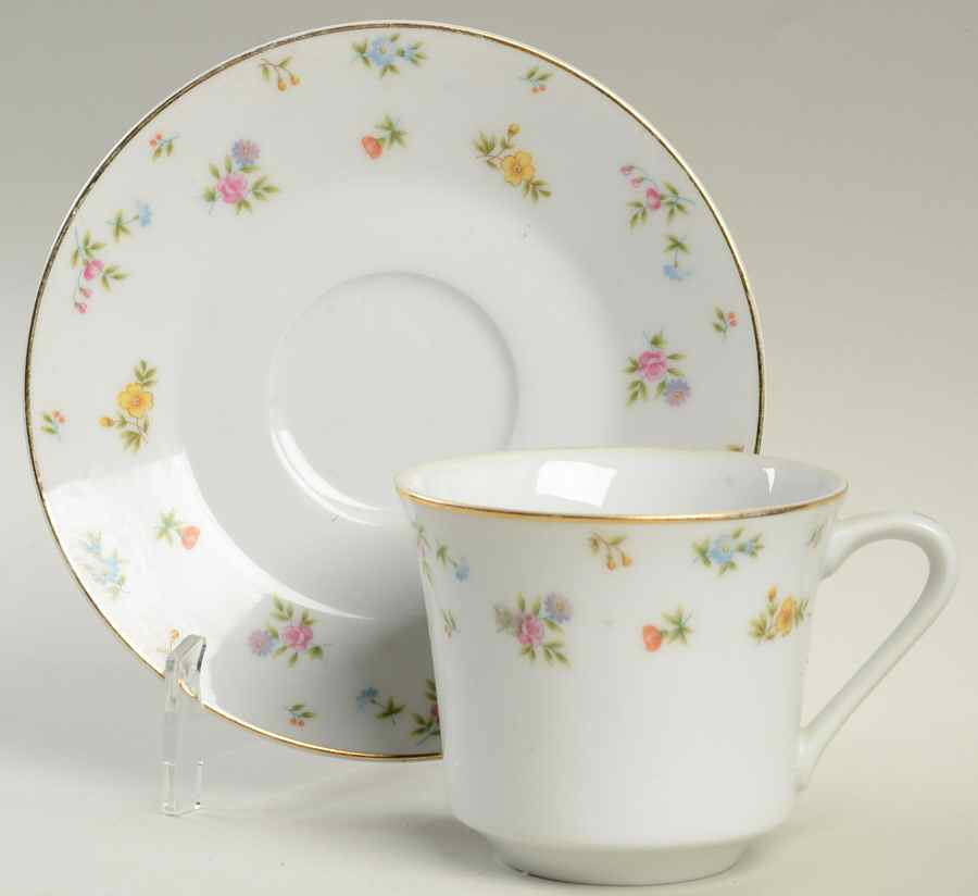 Margaret Flat Cup & Saucer Set by Wellin-1