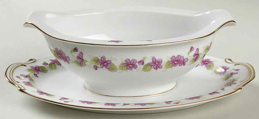 Printemps Gravy Boat with Attached Underplate by Wentworth-1