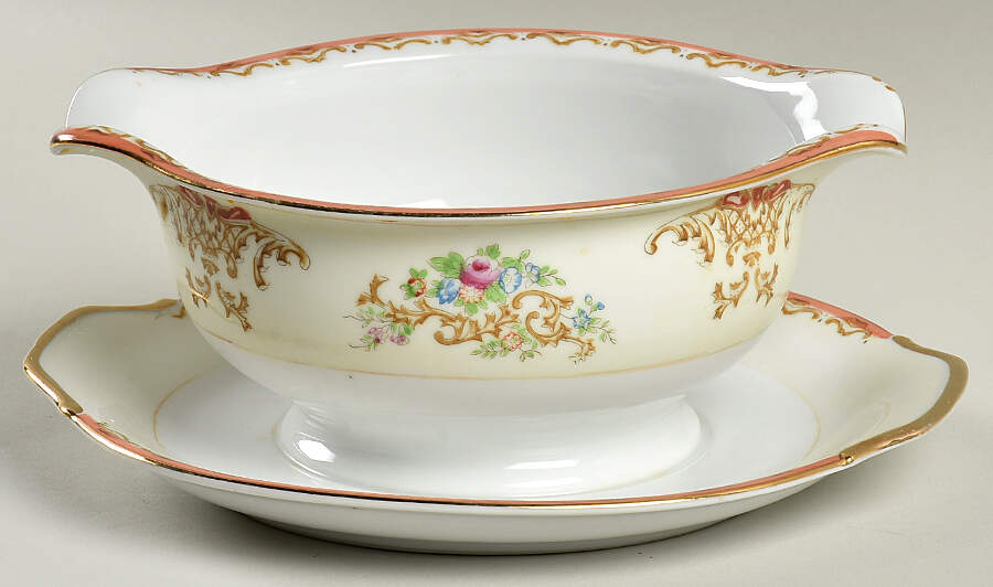 WEX1 Gravy Boat with Attached Underplate by Wexford-1