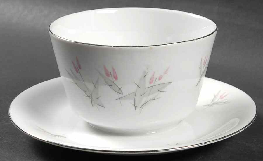WIG3 Round Gravy Boat/Attached Underplate by Winterling - Bavaria-1