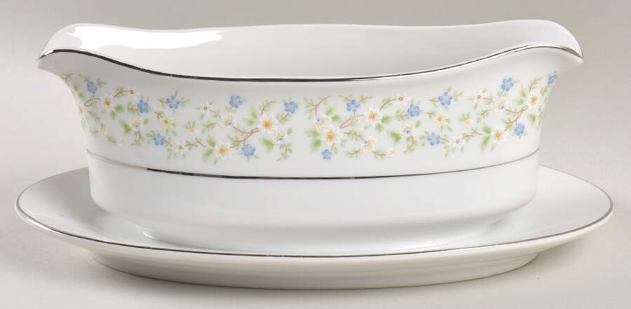Country Gardens Gravy Boat with Attached Underplate by Wilshire House-1