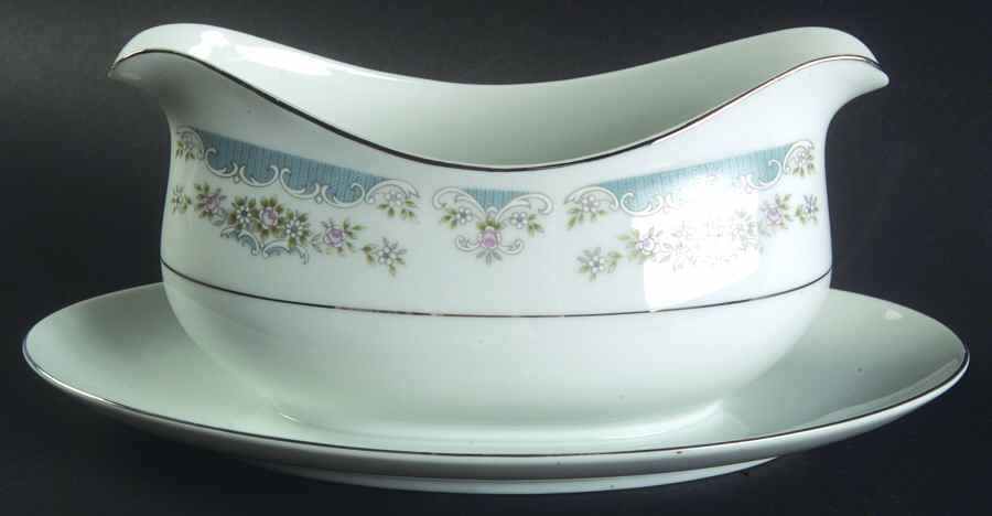 Repertoire Gravy Boat with Attached Underplate by Wilshire House-1